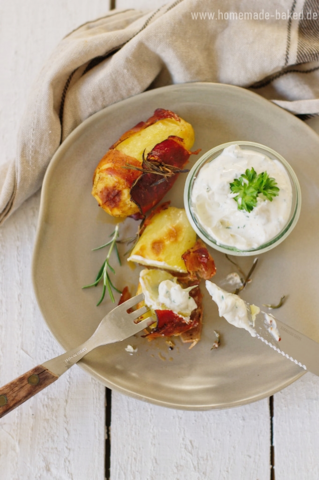 {Rezept} Kartoffeln im Schwarzwälder Schinkenmantel mit Kräuterdip ...