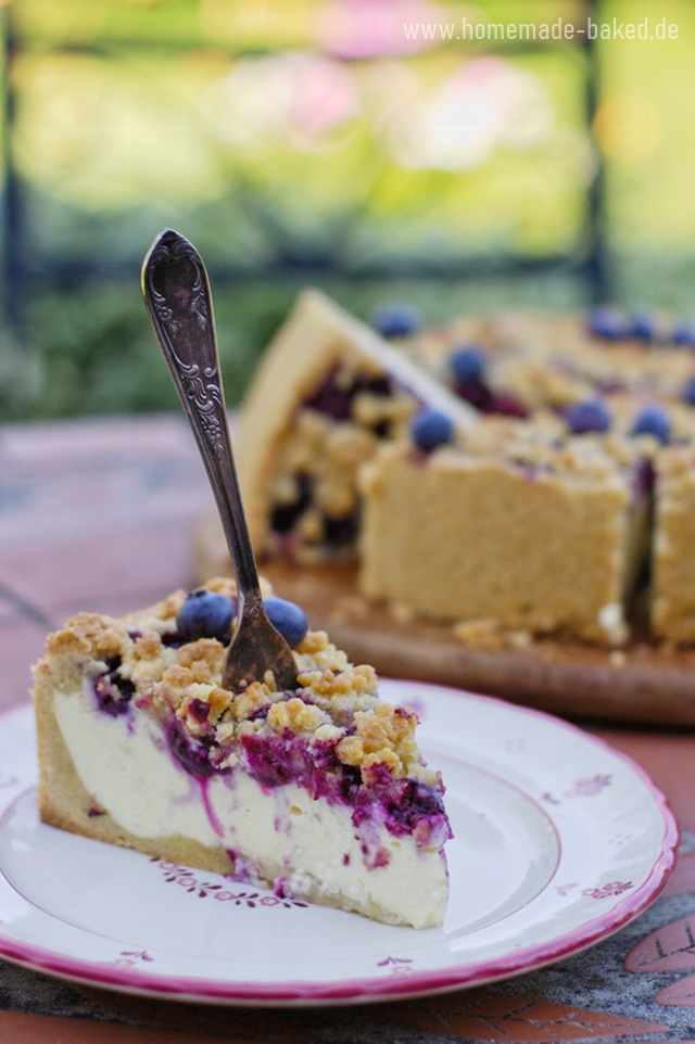 {Rezept} Heidelbeer-Streusel-Käsekuchen | fruchtig, cremig, lecker