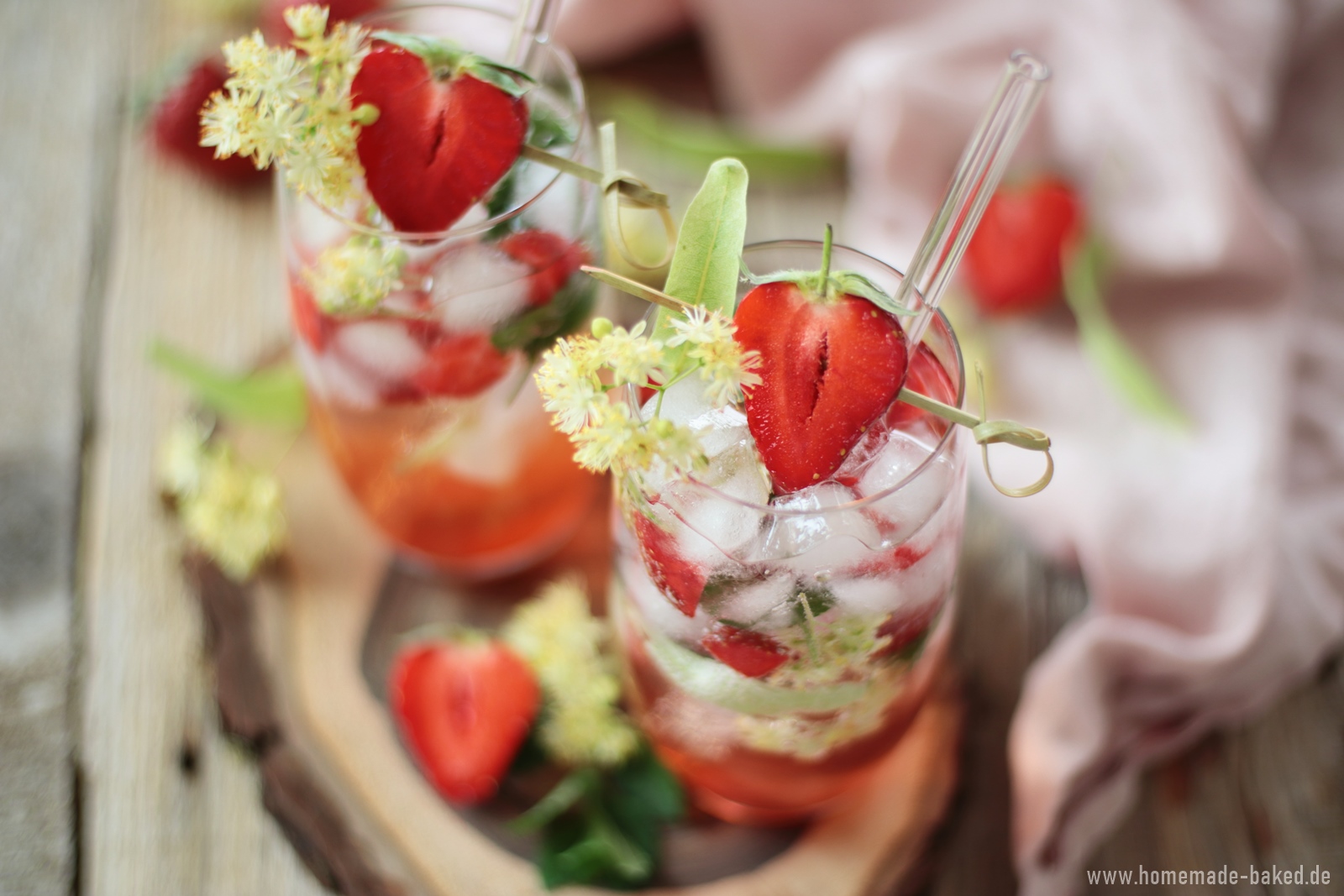 Erdbeer-Lindenblüten-Shrub: Erfrischender Sommerdrink mit Essig