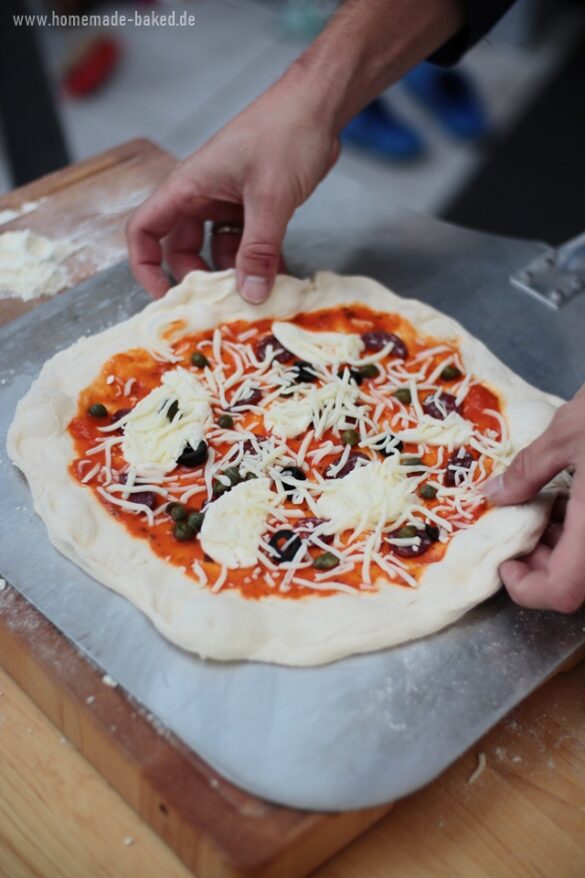 24-Stunden No Knead Pizzateig: mein bestes Rezept für den Pizzaofen 24-Stunden No Knead Pizzateig: mein bestes Rezept für den Pizzaofen