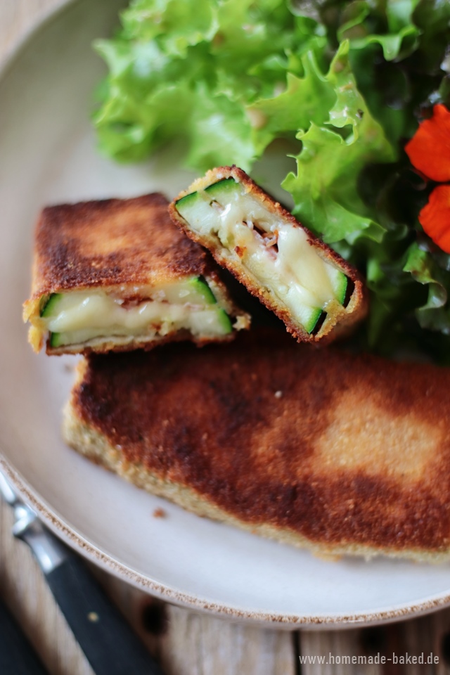 knuspriges zucchini cordon bleu