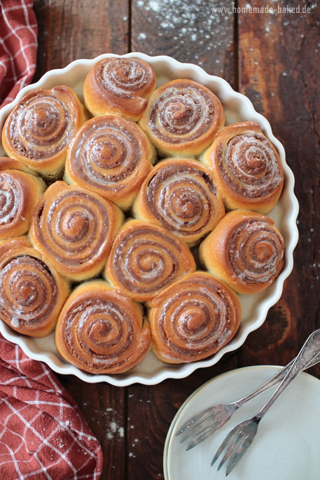 keksreste hefeschnecken hefeschnecken mit keksfüllung plätzchenverwertung