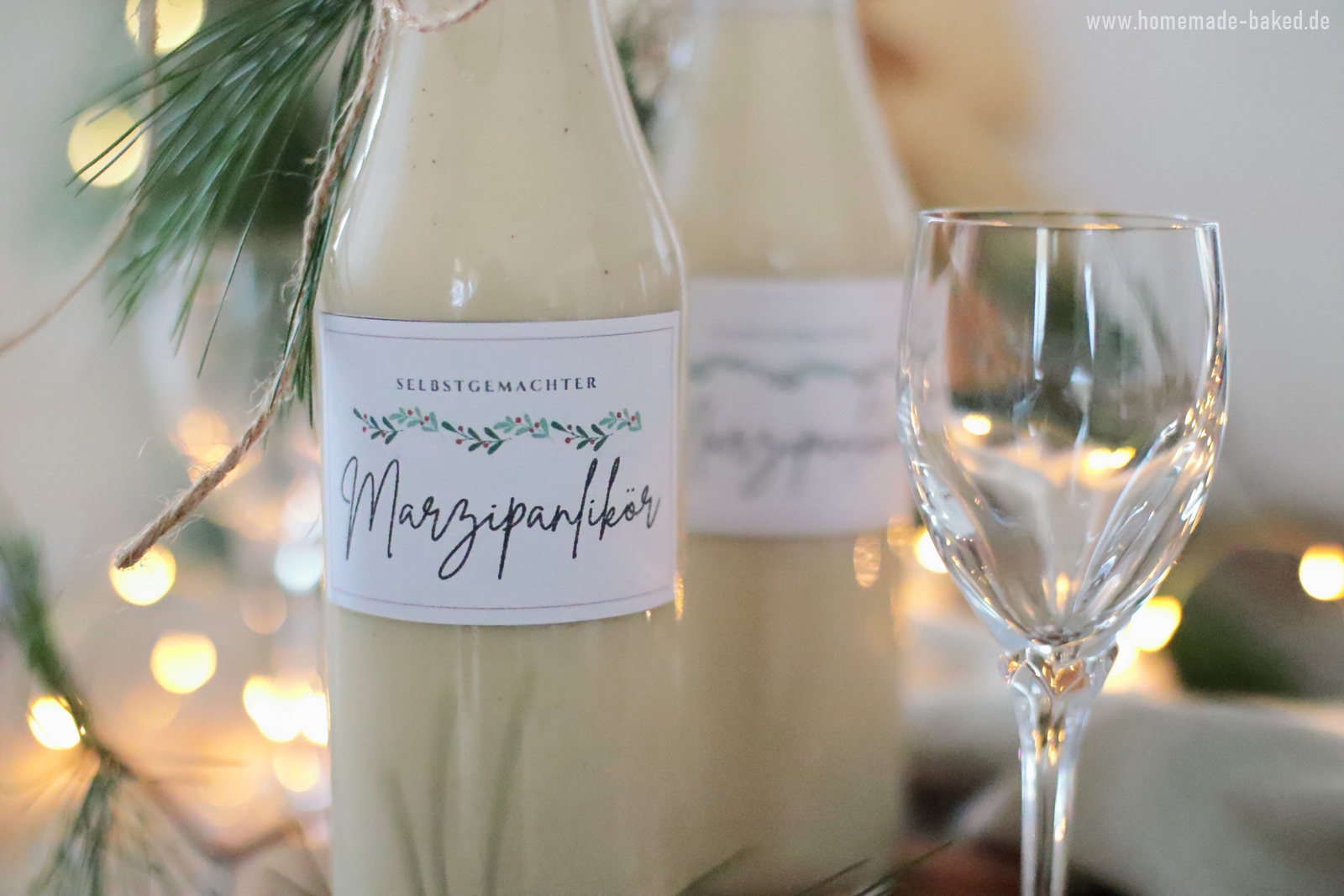 Marzipanlikör mit Amaretto und Rum (mit und ohne Thermomix): mit gratis ... Marzipanlikör mit Amaretto und Rum (mit und ohne Thermomix): mit gratis ...