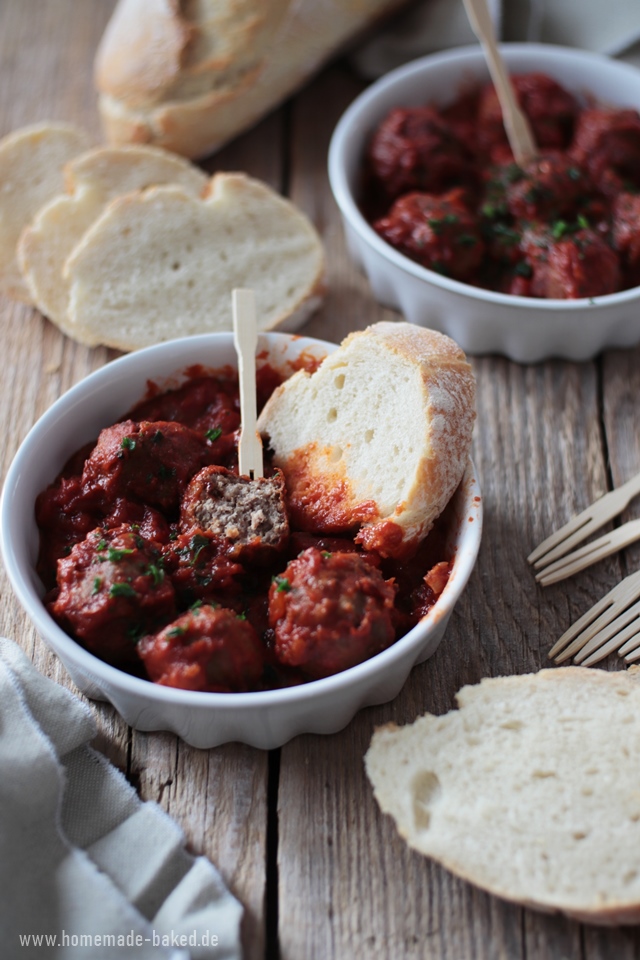 albondigas con salsa de tomate, spanische hackbällchen in tomatensauce