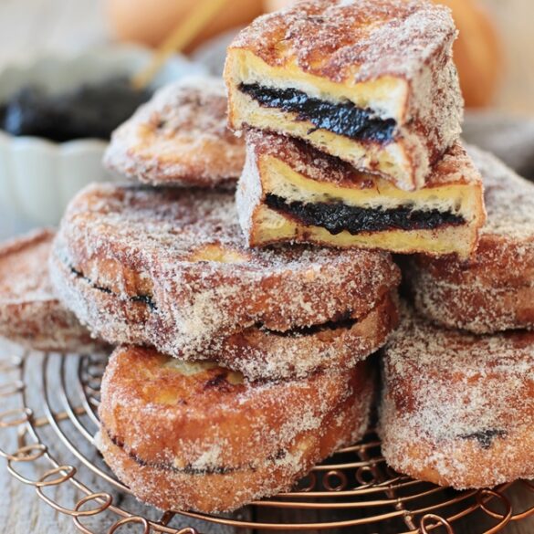 Bayerische Zwetschgenbavesen wie von Oma: Brötchen-Resteverwertung