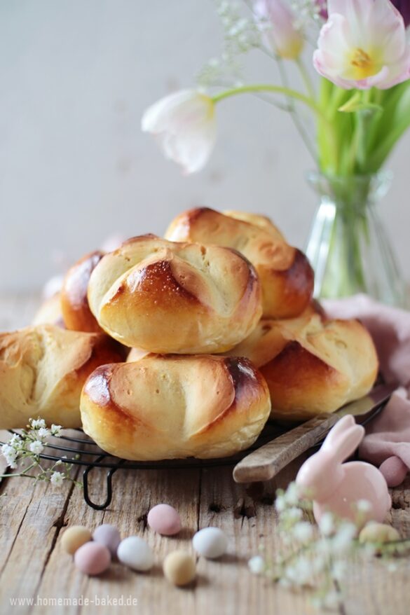 Osterpinze: Ein österreichisches Ostergebäck aus flaumigem Hefeteig