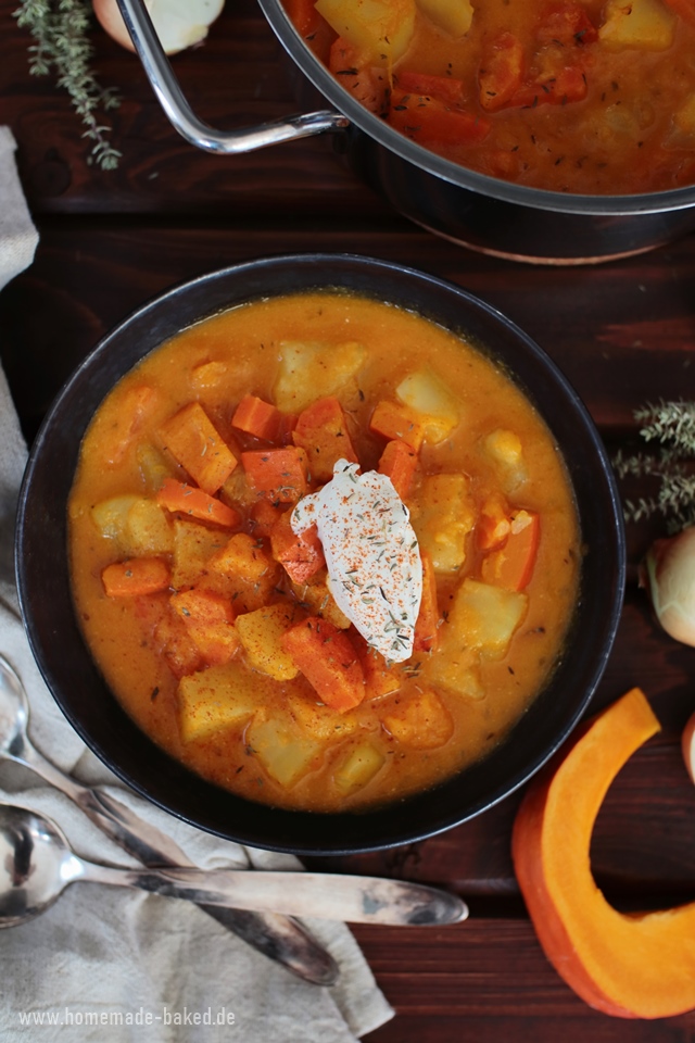 deftiges kürbis-kartoffel-gulasch, vegetarischer eintopf