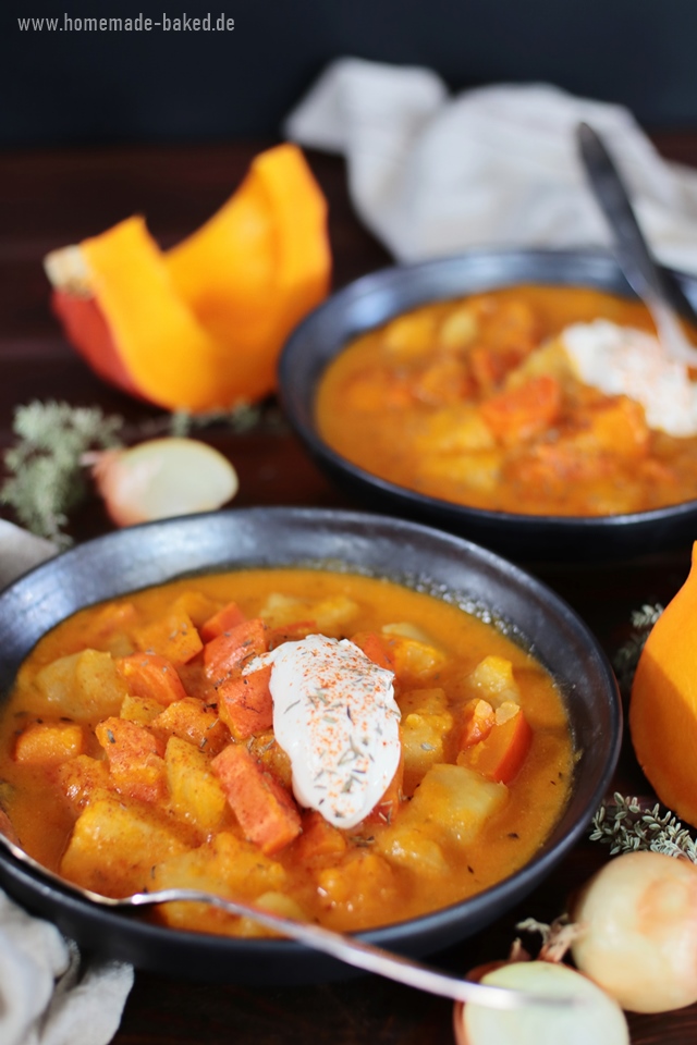deftiges kürbis-kartoffel-gulasch, vegetarischer eintopf