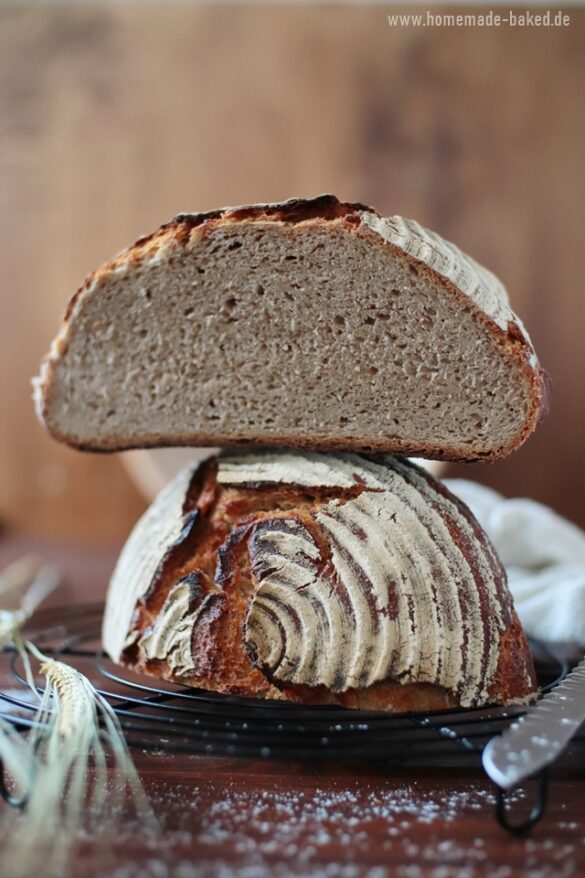 No Knead Mischbrot mit Sauerteig: Einfaches Sauerteigbrot ohne Hefe