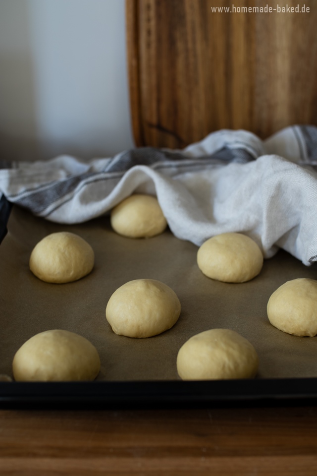 Bienenstich-Ofenberliner: Das perfekte Rezept für fluffige Krapfen aus dem Ofen