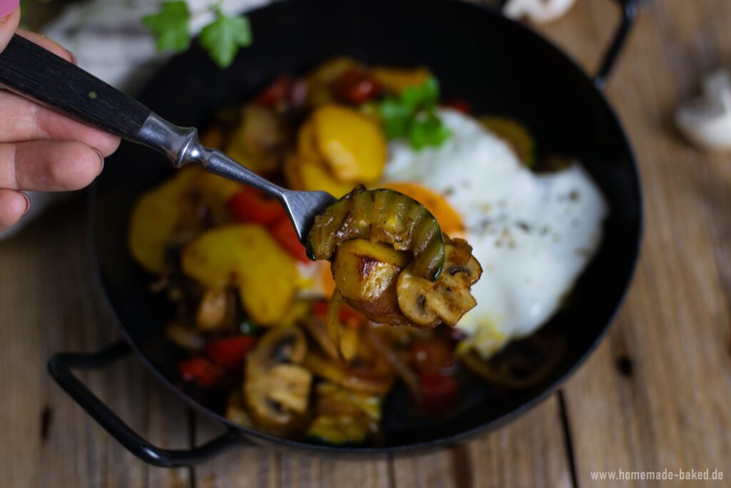 Vegetarisches Tiroler Gröstl: Eine leckere Alpenspezialität ohne Fleisch