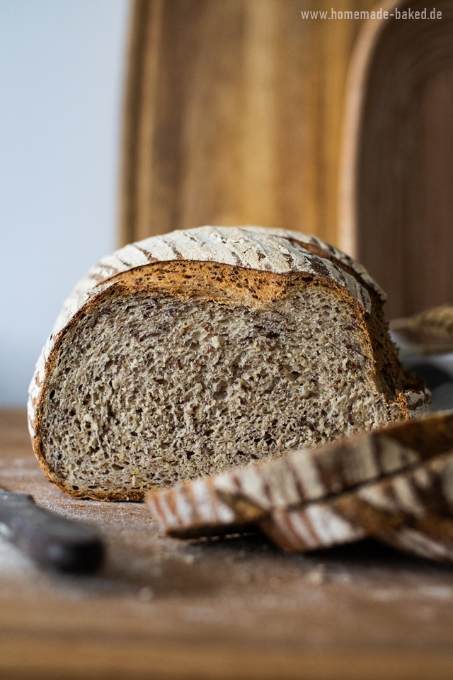 einfaches buttermilch-leinsamen-brot ohne sauerteig und mit wenig hefe gebacken