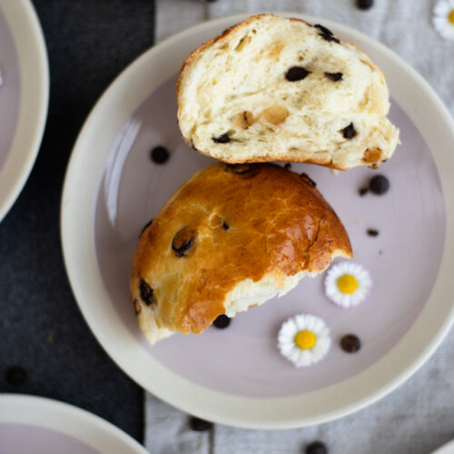 Einfache Schokobrötchen aus Hefeteig - fluffig, schokoladig, gelingsicher