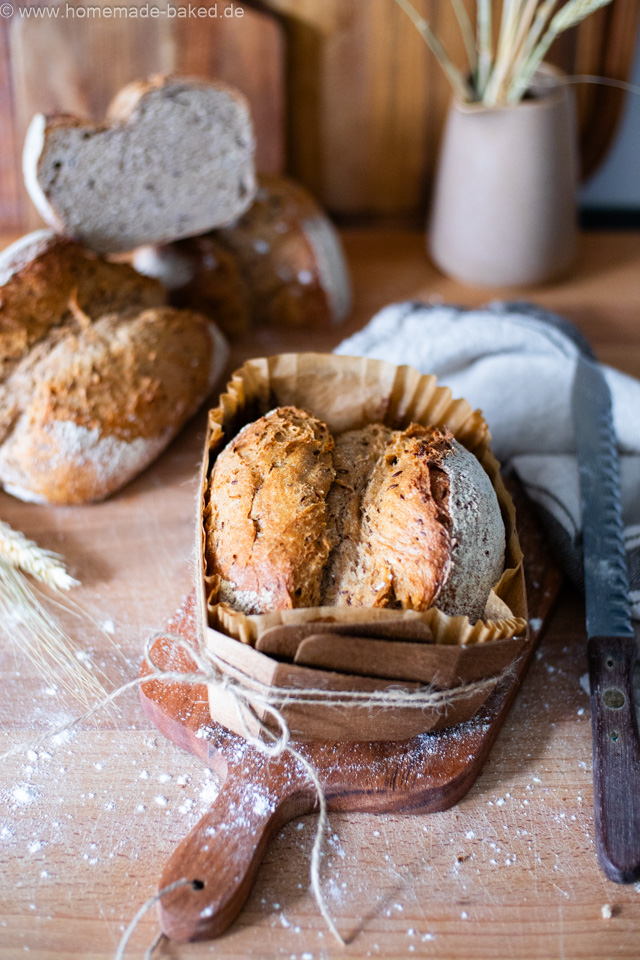 Rustikales No-Knead-Brot mit Leinsamen – einfach, aromatisch und ganz ohne Kneten