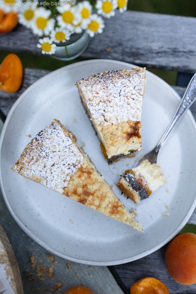 Mohn Streusel Käsekuchen mit Aprikosen – einfach, saftig und fruchtig