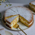 Einfache Käsesahnetorte ohne Gelatine mit Mandarinen: Fruchtig, cremig & einfach lecker