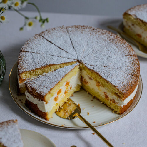 Einfache Käsesahnetorte ohne Gelatine mit Mandarinen: Fruchtig, cremig & einfach lecker