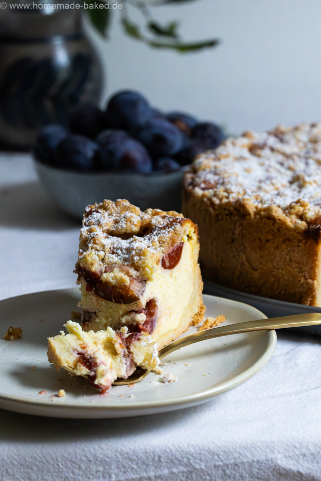 Bester Zwetschgen-Streusel-Käsekuchen - fruchtig, cremig und knusprig