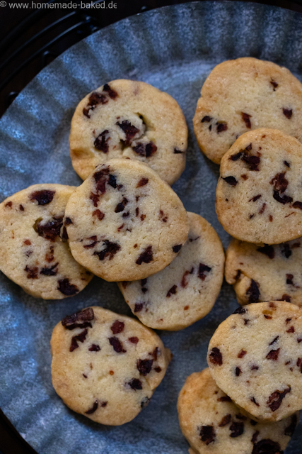 Cranberry Shortbread – zart, buttrig und schnell gemacht