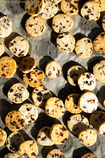 Cranberry Shortbread – zart, buttrig und schnell gemacht
