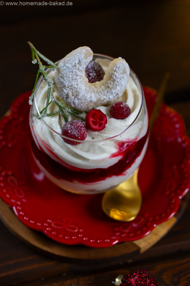 Vanillekipferl-Dessert mit Cranberrys – das perfekte Weihnachtsdessert