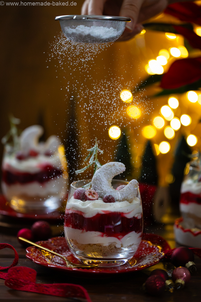 Vanillekipferl-Dessert mit Cranberrys – das perfekte Weihnachtsdessert