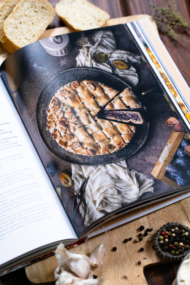 Karamellisierte Knoblauchbutter - aromatisch, cremig und perfekt zu frisch gebackenem Brot